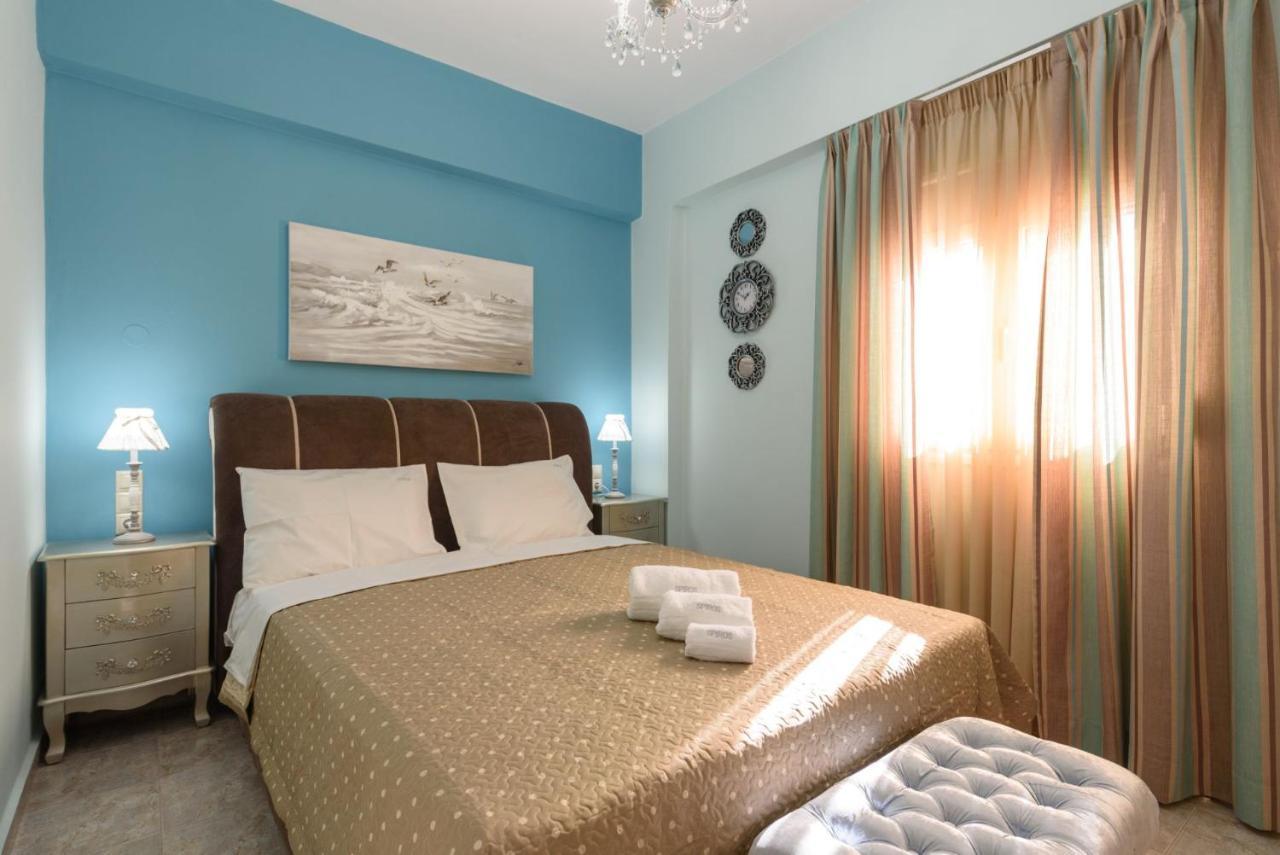 Spyros Apartments With Pool Каламаки Екстериор снимка